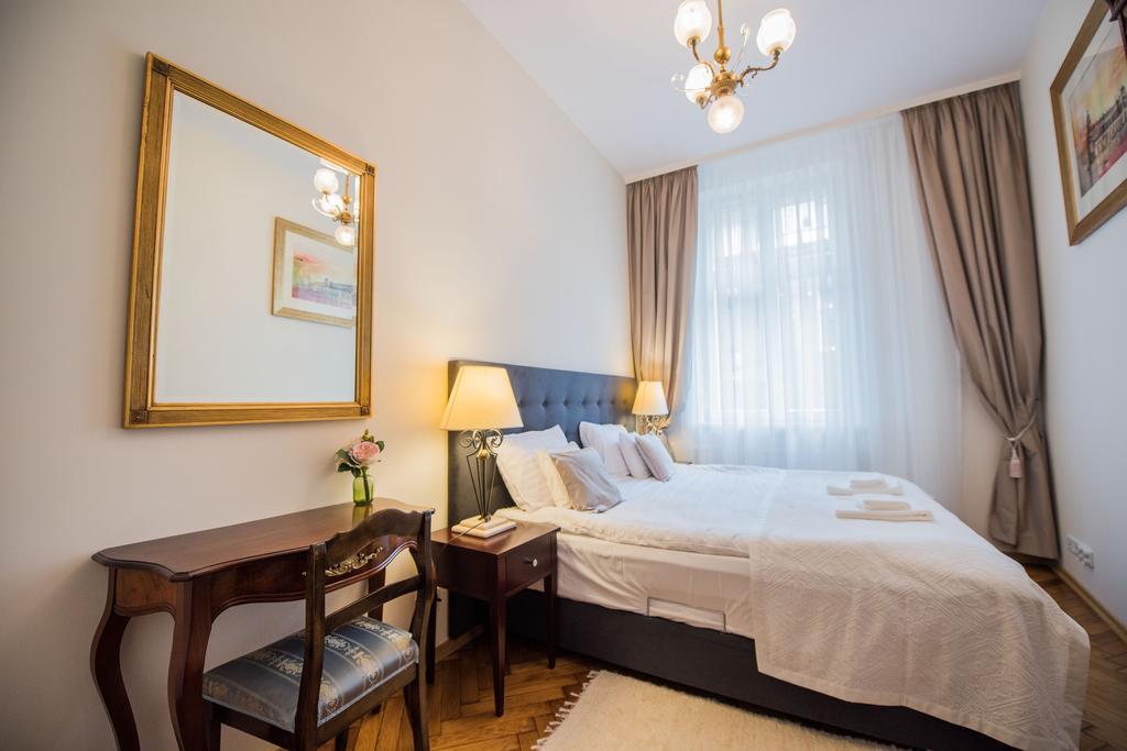 Mjz Apartments Old Town Cracovia Exterior foto